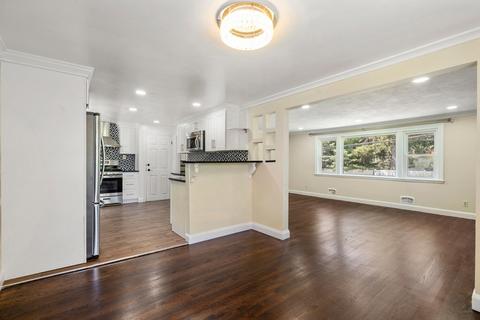 5 Temple St, Framingham, MA 01702 photo 11