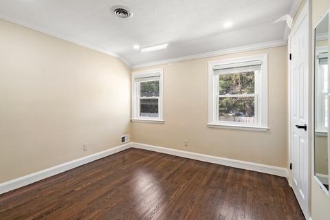5 Temple St, Framingham, MA 01702 photo 16