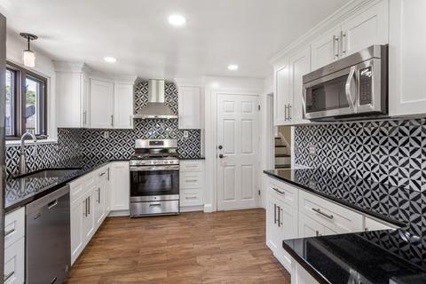 5 Temple St, Framingham, MA 01702 photo 8