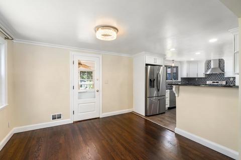 5 Temple St, Framingham, MA 01702 photo 10