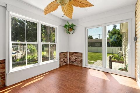 5 Temple St, Framingham, MA 01702 photo 17