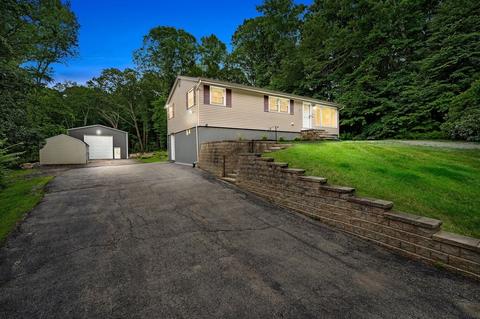 211 Boston Rd, Sutton, MA 01590 photo 1