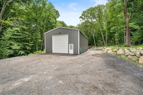 211 Boston Rd, Sutton, MA 01590 photo 2
