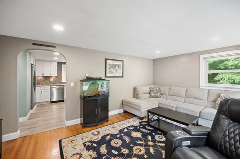 211 Boston Rd, Sutton, MA 01590 photo 9