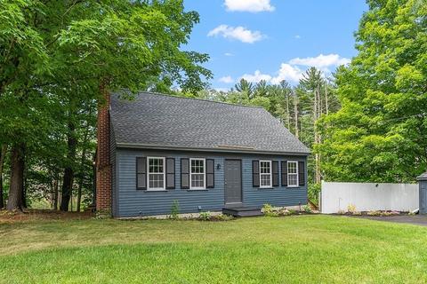 26 School St, Townsend, MA 01469 photo 1