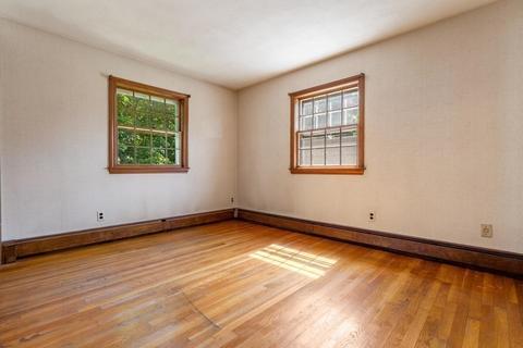 18 Taft St, Marblehead, MA 01945 photo 17