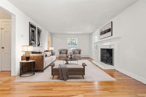 18 Taft St, Marblehead, MA 01945 photo 5