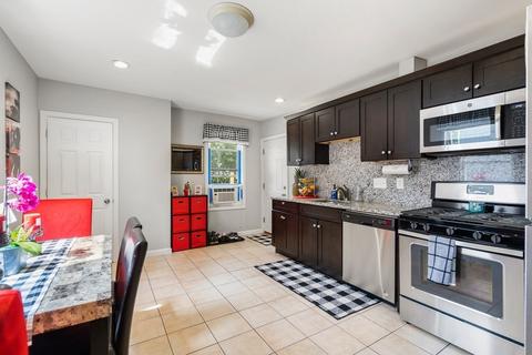 57 Everett St, Everett, MA 02149 photo 6