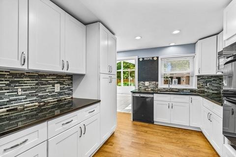 31 Randall Rd, Maynard, MA 01754 photo 5