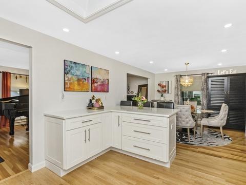 19 Darrell Dr, Randolph, MA 02368 photo 8