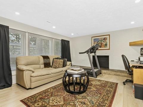 19 Darrell Dr, Randolph, MA 02368 photo 16