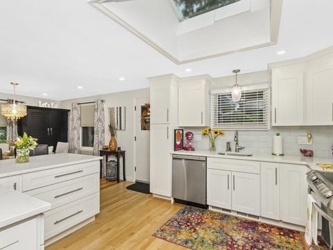 19 Darrell Dr, Randolph, MA 02368 photo 11