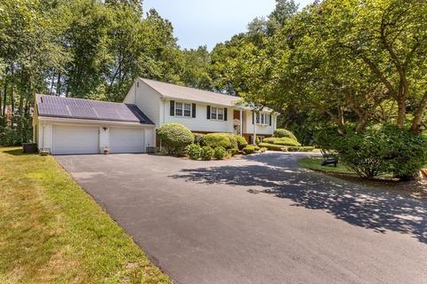 22 Standish Dr, Canton, MA 02021 photo 3