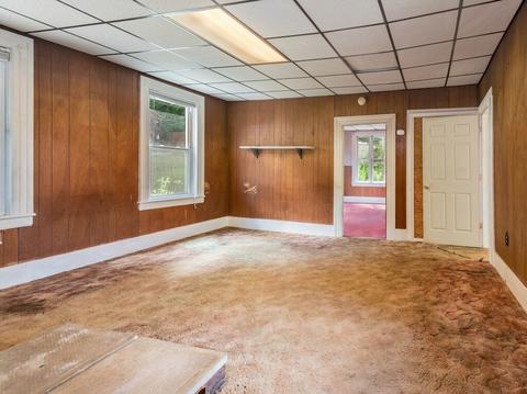 81 Maple St, Warren, MA 01083 photo 15