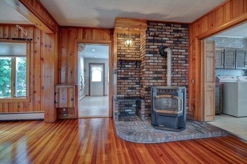 9 Union St, Ware, MA 01082 photo 12