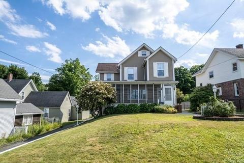 9 Union St, Ware, MA 01082 photo 2