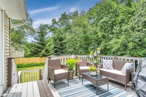 32 Dix Rd, Maynard, MA 01754 photo 4