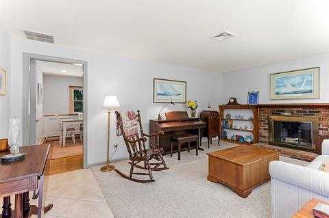 36 Mooring Dr, Barnstable, MA 02635 photo 5
