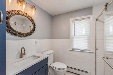 9 Acushnet Ave, Worcester, MA 01606 photo 12