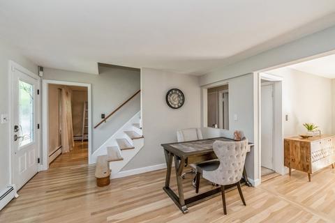 9 Acushnet Ave, Worcester, MA 01606 photo 10