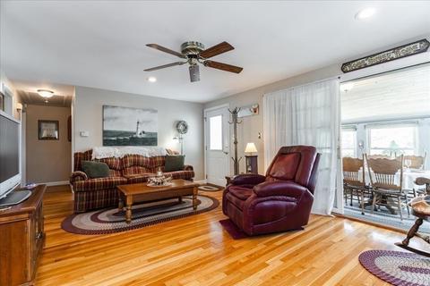 40 Crescent Ave, Beverly, MA 01915 photo 21