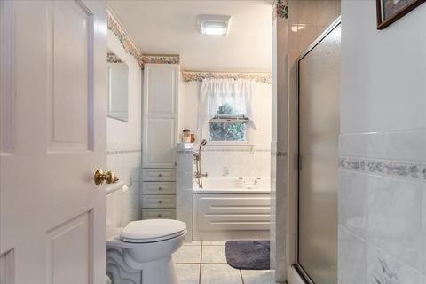 40 Crescent Ave, Beverly, MA 01915 photo 25