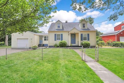 36 Spence St, Chicopee, MA 01020 photo 1