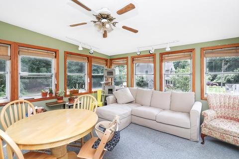 36 Spence St, Chicopee, MA 01020 photo 10