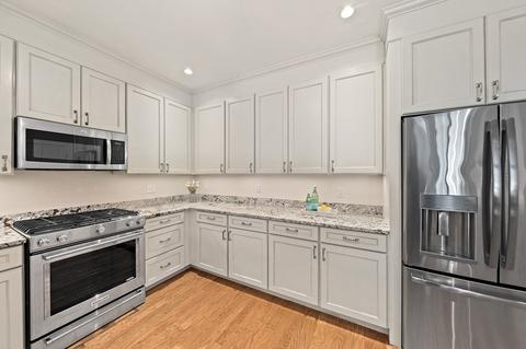 30 Taylor Dr #2001, Reading, MA 01867 photo 9