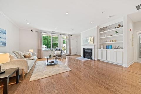 30 Taylor Dr #2001, Reading, MA 01867 photo 2