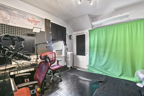 31 Clearview Ave, Worcester, MA 01605 photo 20