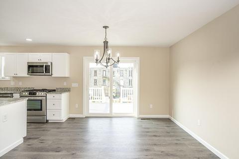 25 Vernon St, Fall River, MA 02724 photo 5
