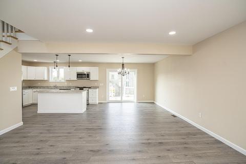 25 Vernon St, Fall River, MA 02724 photo 10