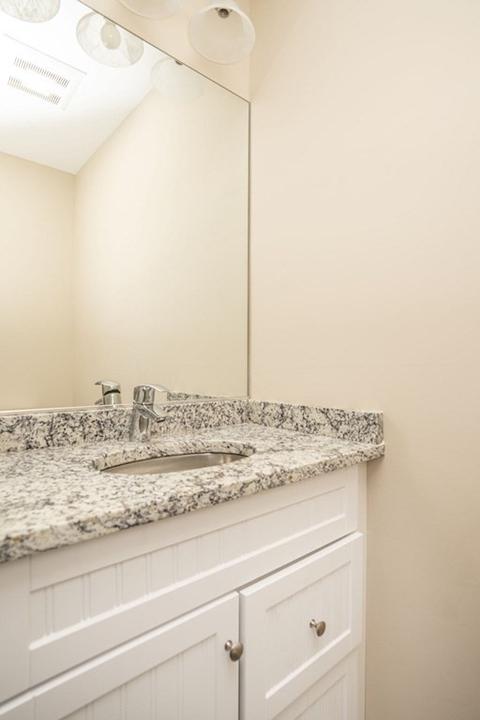 25 Vernon St, Fall River, MA 02724 photo 15