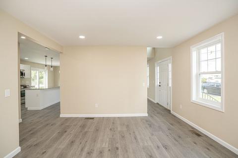 25 Vernon St, Fall River, MA 02724 photo 13