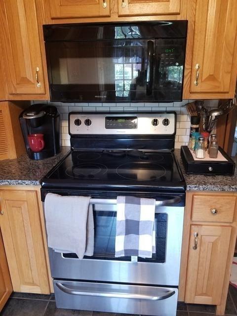8 Crescent Ter, Ware, MA 01082 photo 18