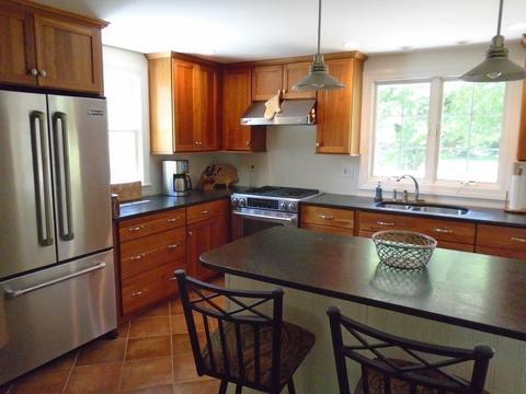 75 Bailey Rd, Holden, MA 01520 photo 2