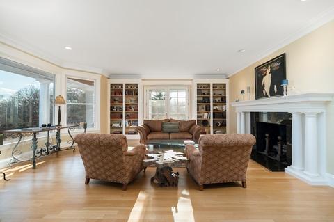 20 Links Rd, Gloucester, MA 01930 photo 6