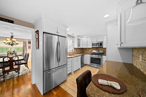 71 Andersen Rd, Braintree, MA 02184 photo 4