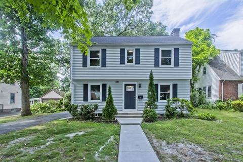 60 Wayne St, Springfield, MA 01108 photo 1
