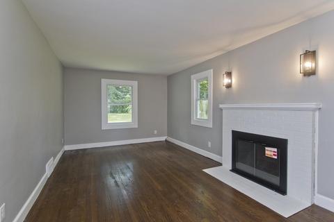 60 Wayne St, Springfield, MA 01108 photo 11