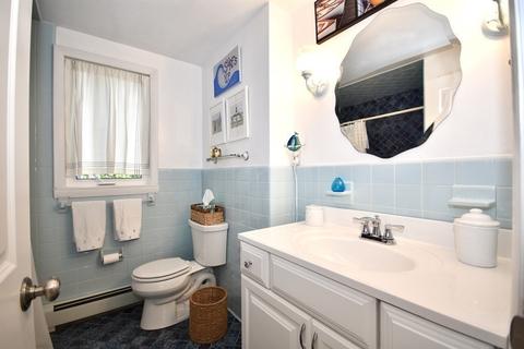25 Agawam Beach Rd, Wareham, MA 02571 photo 14