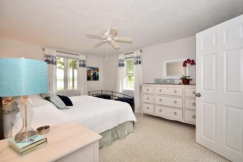 25 Agawam Beach Rd, Wareham, MA 02571 photo 10