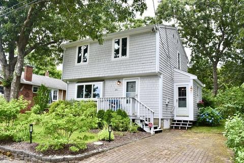 25 Agawam Beach Rd, Wareham, MA 02571 photo 2