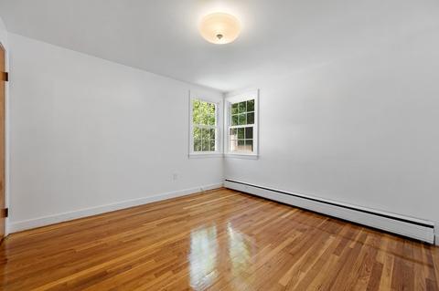 14 Kinney Dr, Worcester, MA 01602 photo 12