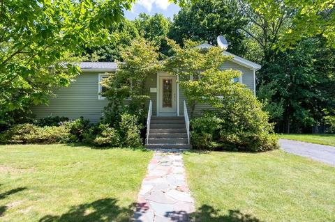 14 Kinney Dr, Worcester, MA 01602 photo 22