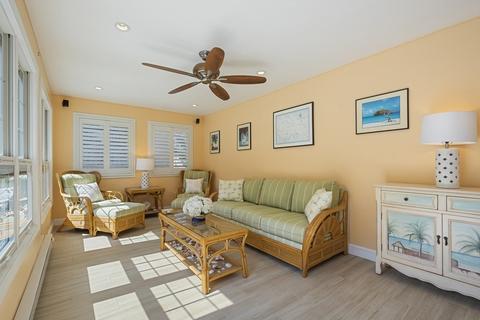 23 Taft Ave, Maynard, MA 01754 photo 18