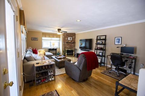 7 Carnation Cir #A, Reading, MA 01867 photo 2