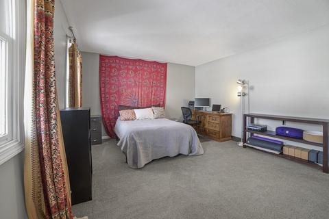 200 Lambert Ter #11, Chicopee, MA 01020 photo 19