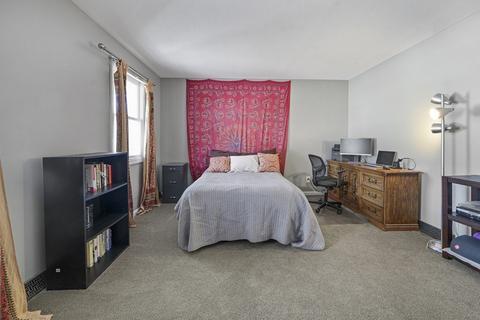 200 Lambert Ter #11, Chicopee, MA 01020 photo 20